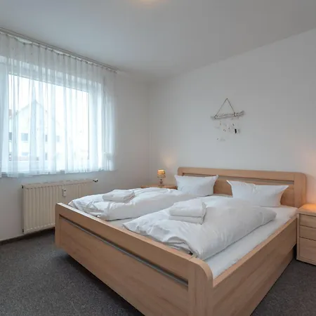 1 Waldstrasse 12 Apartment