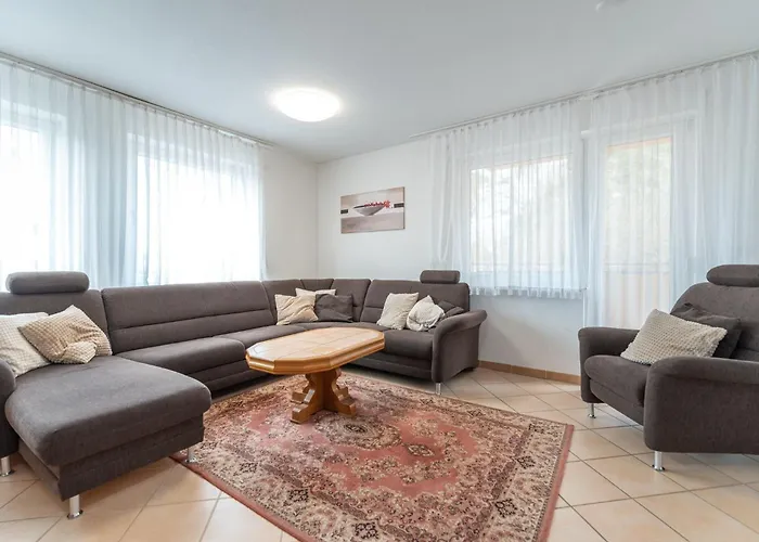 아파트 1 Waldstrasse 12 *